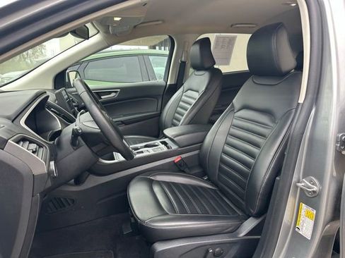 Used 2021 Ford Edge SEL w/ Convenience Package image 13