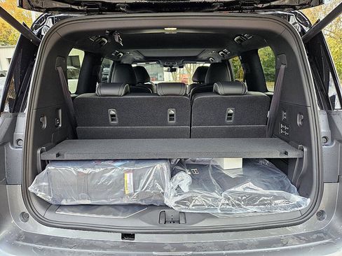 New 2026 INFINITI QX80 Autograph w/ Premium Cargo Package image 12