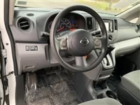 Used 2017 Nissan NV200 SV w/ Technology Package image 20