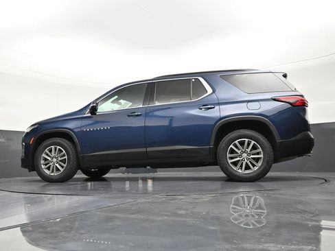 Used 2023 Chevrolet Traverse LT FWD image 21
