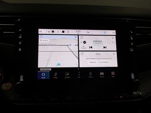 Used 2024 Jeep Wagoneer L Series III w/ Flexible Seating Group image 24