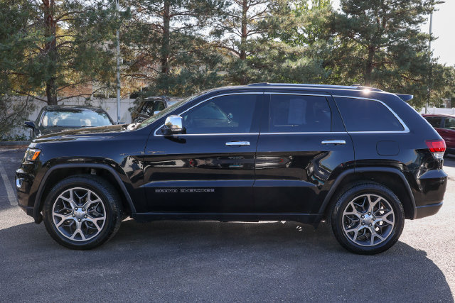 Used 2020 Jeep Grand Cherokee Limited w/ Trailer Tow Group IV AWD/4WD image 16