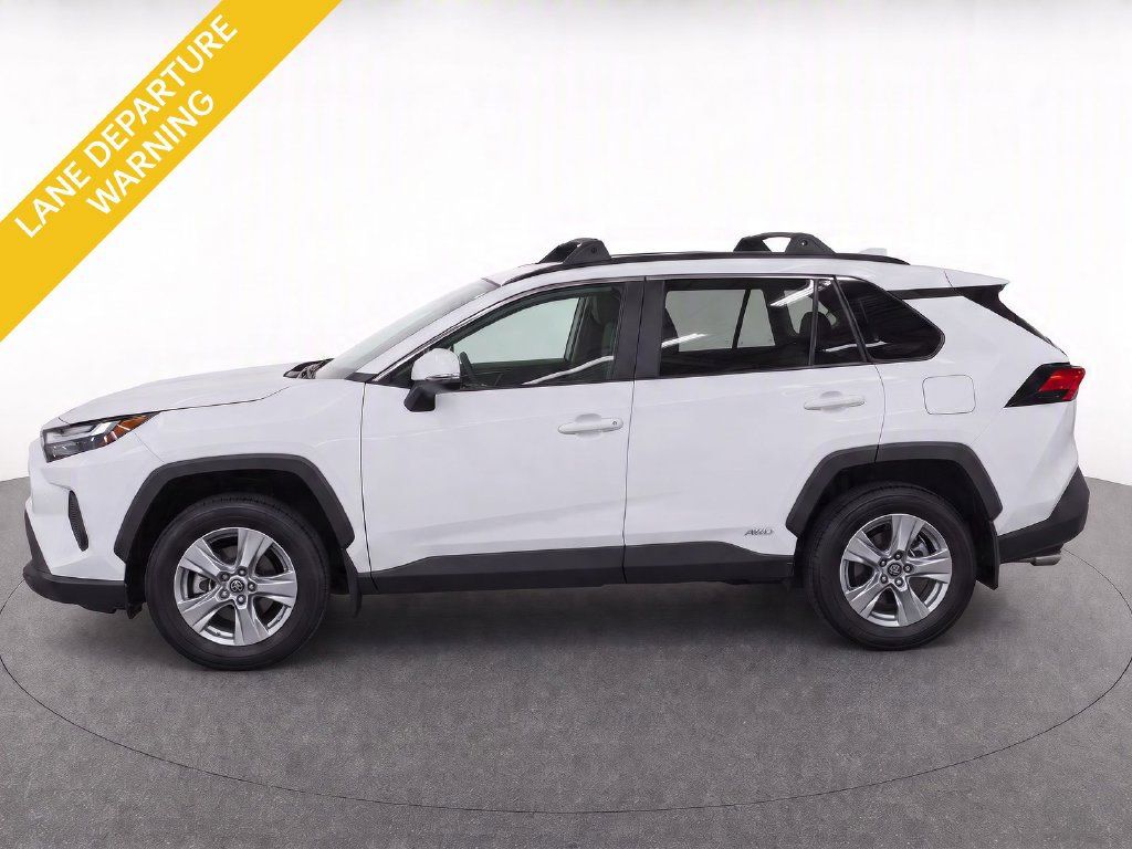Used 2024 Toyota RAV4 XLE w/ Convenience Package AWD/4WD image 7