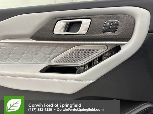 New 2026 Ford Explorer Platinum w/ LUX Leather Package image 41