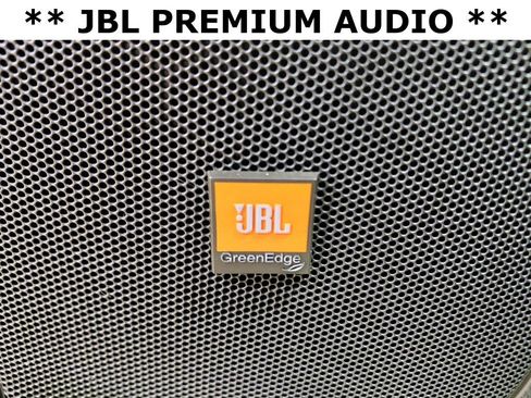 Used 2019 Toyota Highlander Limited image 22