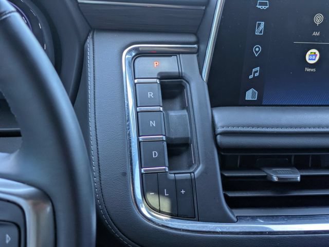 Used 2024 Chevrolet Tahoe Z71 w/ Z71 Off-Road Package AWD/4WD image 24