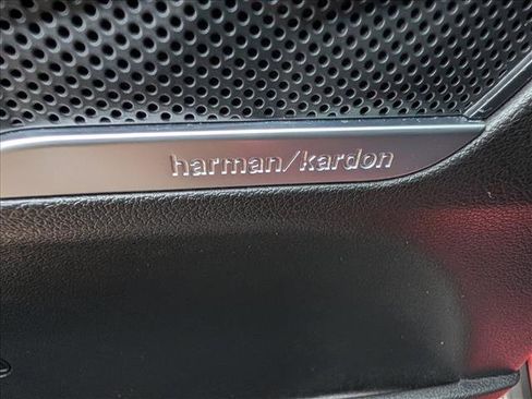 Used 2023 Hyundai Santa Fe SEL w/ Premium Package image 33