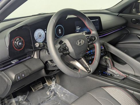 Used 2024 Hyundai Elantra N Line image 11