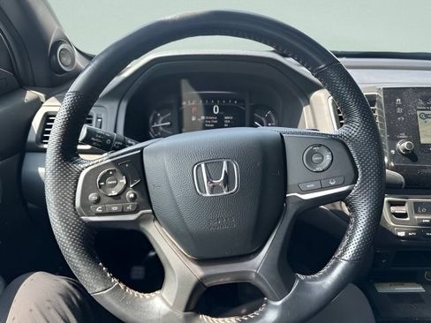 Used 2023 Honda Passport TrailSport image 17