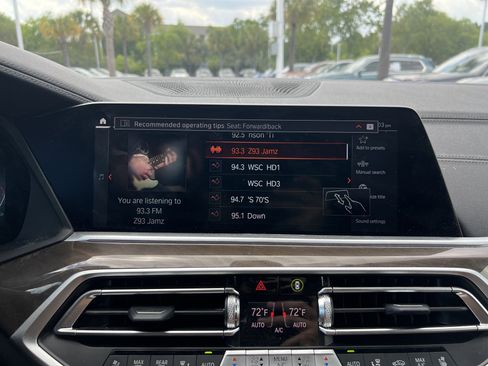 Used 2022 BMW X5 xDrive40i w/ M Sport Package image 23