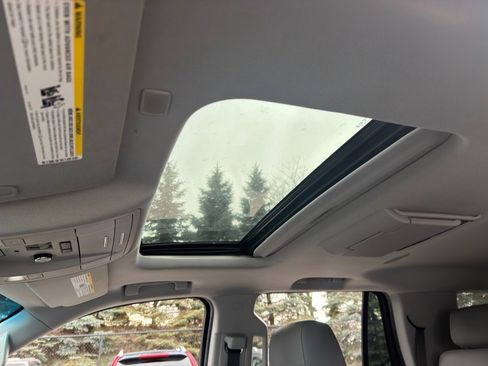 Used 2020 Chevrolet Tahoe LT image 17