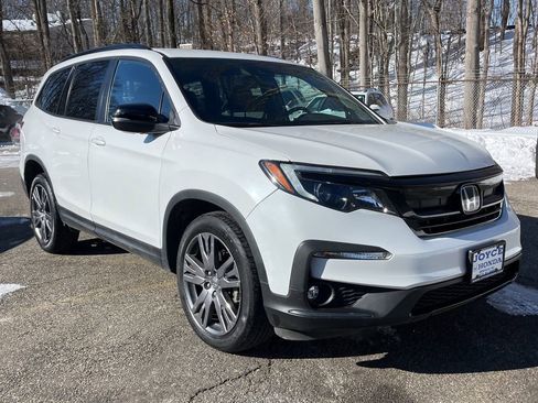 Used 2022 Honda Pilot Sport image 19