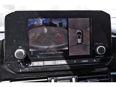 Used 2024 Nissan Pathfinder Rock Creek AWD/4WD image 16