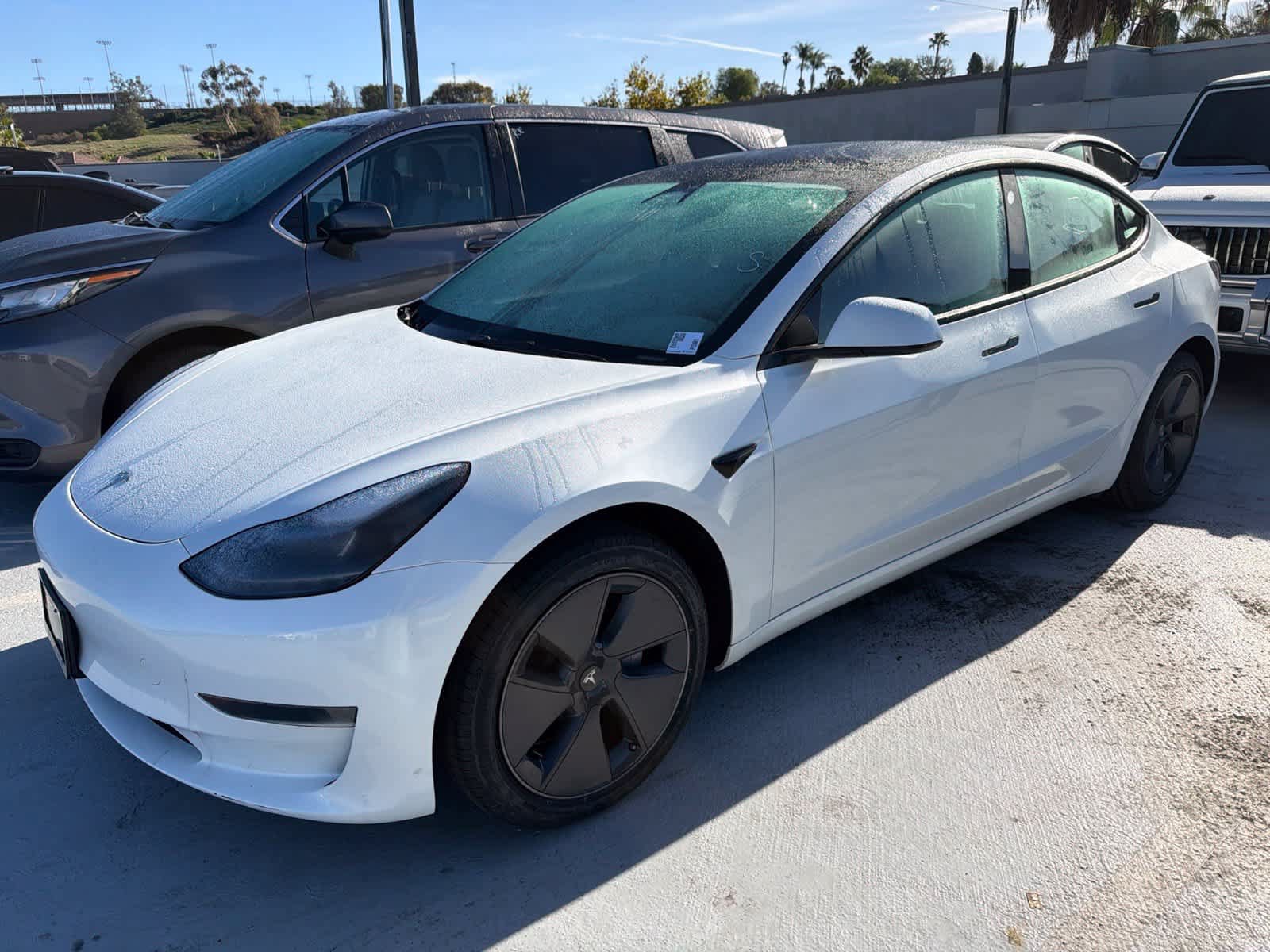 Used 2023 Tesla Model 3 Standard Range RWD image 1