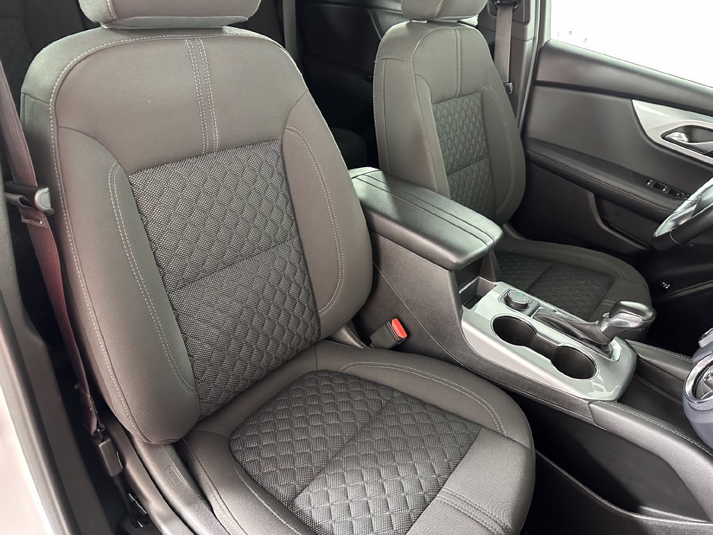 Used 2020 Chevrolet Blazer LT FWD image 29