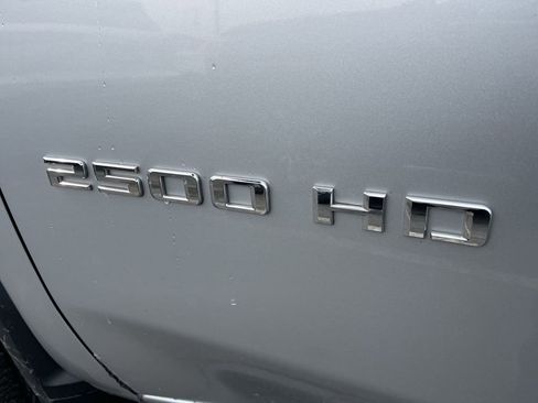 Used 2020 Chevrolet Silverado 2500 W/T w/ WT Convenience Package image 11
