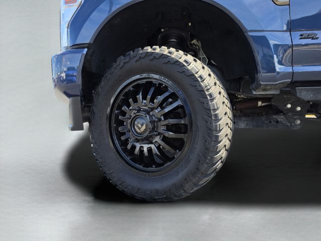 Used 2020 Ford F350 Lariat w/ Chrome Package AWD/4WD image 44