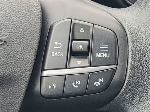 Certified 2020 Ford Escape SE image 34