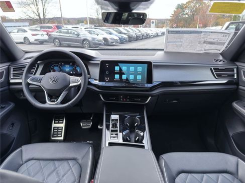New 2026 Volkswagen Atlas Cross Sport SEL Premium R-Line image 18