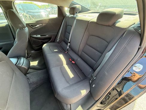 Used 2023 Chevrolet Malibu LS FWD image 24