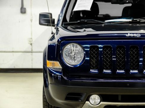 Used 2016 Jeep Patriot High Altitude image 42