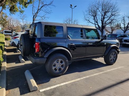 Used 2025 Ford Bronco Big Bend image 7