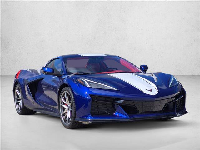 Used 2027 Chevrolet Corvette Grand Sport RWD image 3