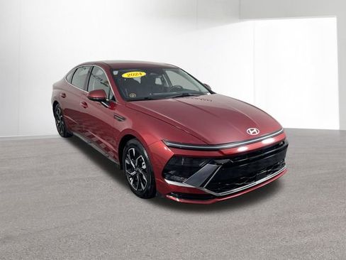 Used 2024 Hyundai Sonata SEL FWD image 12