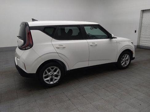 Used 2025 Kia Soul LX image 10