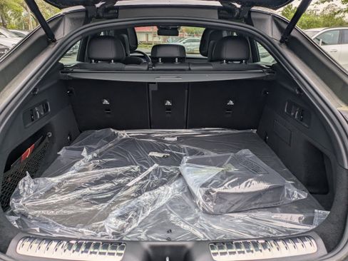 New 2025 Mercedes-Benz GLC 63 AMG S image 12