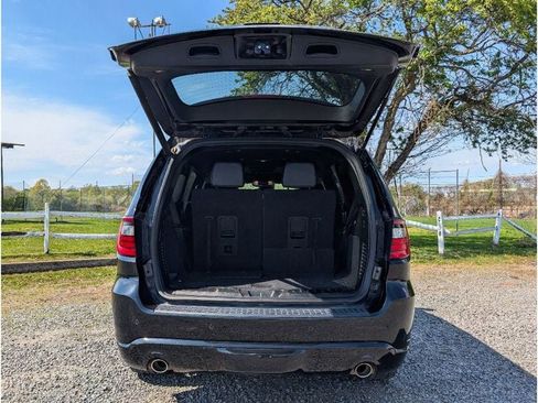 Used 2017 Dodge Durango R/T w/ Technology Group AWD/4WD image 7
