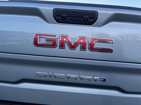 Used 2025 GMC Sierra 1500 SLT AWD/4WD image 20