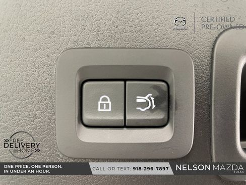 Certified 2025 MAZDA CX-30 AWD 2.5 S w/ Premium Package image 38