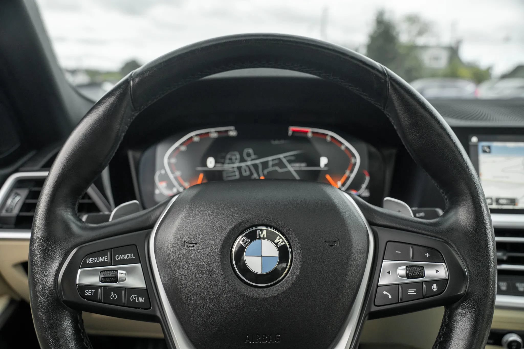 Used 2019 BMW 330i xDrive Sedan w/ Driving Assistance Package AWD/4WD image 19