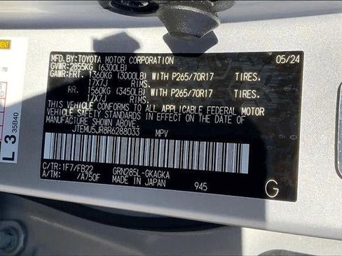 Used 2024 Toyota 4Runner SR5 image 32