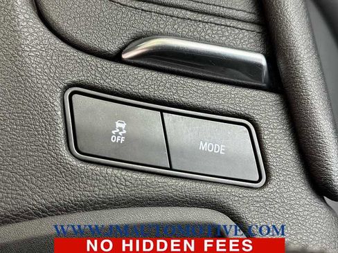 Used 2022 Cadillac XT5 Luxury image 28