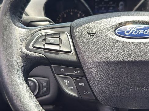 Used 2017 Ford Escape SE w/ SE Leather Comfort Package AWD/4WD image 31