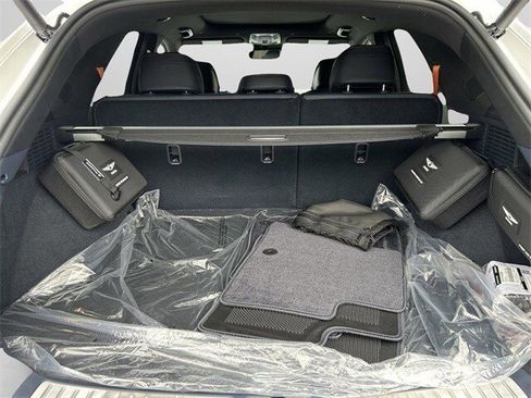 New 2026 Genesis GV70 2.5T Sport Prestige image 15