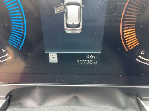 Used 2025 Hyundai Kona SEL image 17