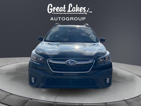 Used 2022 Subaru Outback Premium image 8