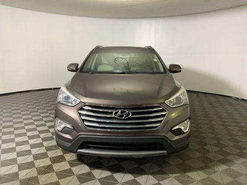 Used 2015 Hyundai Santa Fe Limited w/ Option Group 04 AWD/4WD image 2