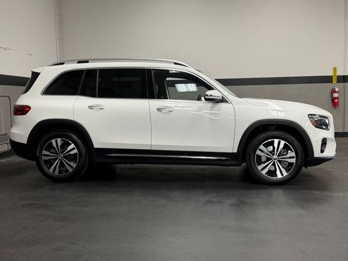Certified 2026 Mercedes-Benz GLB 250 image 3
