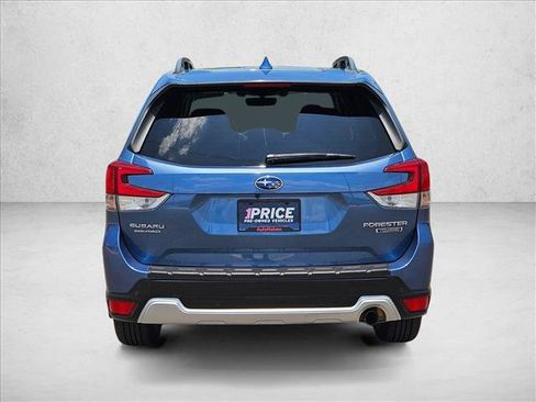 Used 2020 Subaru Forester Touring AWD/4WD image 7