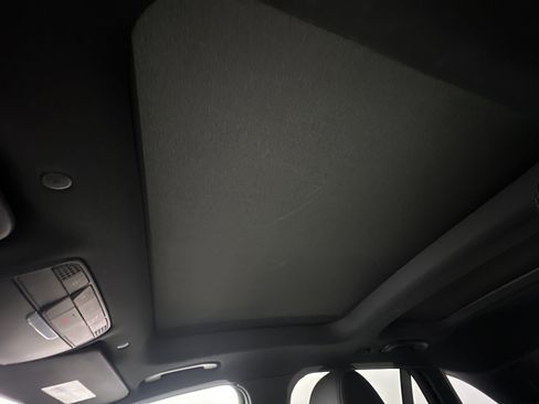 Used 2022 Mercedes-Benz GLC 300 4MATIC image 22