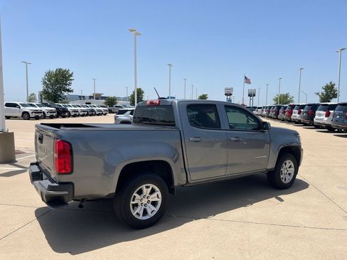 Used 2022 Chevrolet Colorado LT RWD image 5