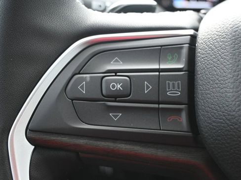 New 2026 Jeep Grand Cherokee L 2WD image 11
