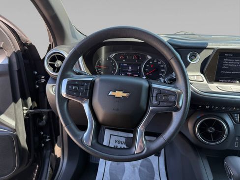 Used 2022 Chevrolet Blazer LT image 12