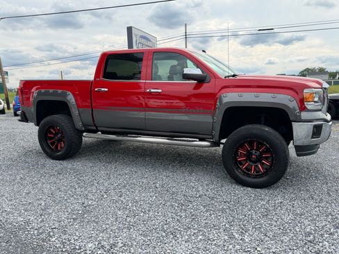 Used 2014 GMC Sierra 1500 SLT w/ SLT Preferred Package AWD/4WD image 2