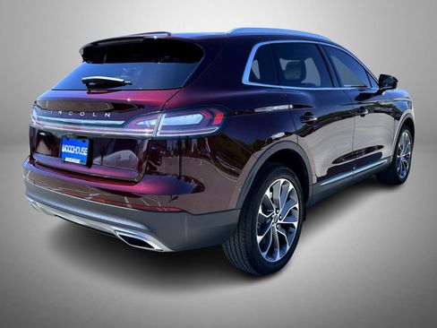 Used 2023 Lincoln Nautilus Reserve w/ Cargo Utility Package AWD/4WD image 5