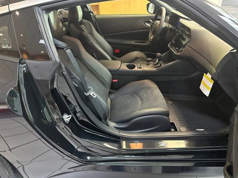 New 2026 Nissan Z Performance image 9